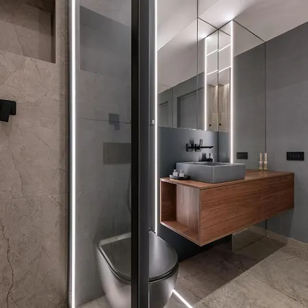Boudoir Tower - 15th Floor Apartment *
